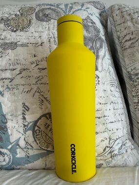 Corkcicle Yellow Matte Insulated Bottle with Black Rim